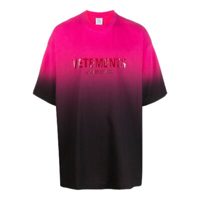 VETEMENTS logo-print faded-effect T-shirt - Pink